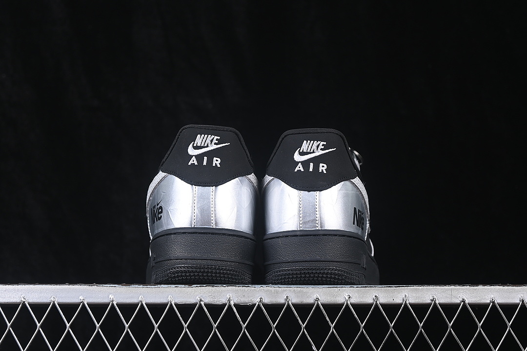 Nike [RJ1988-008]-[AIR FORCE 1 07 LOW CASUAL SNEAKERS SILVER/BLACK]-[WOMAN:36-39]-[MAN:40-45] - Image 13