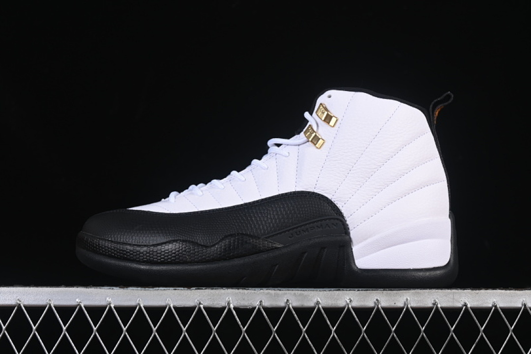 Jordan [CT8013-117]-[AIR JORDAN 12 RETRO WHITE/BLACK/TAXI]-[MAN:40-48.5], photo 1