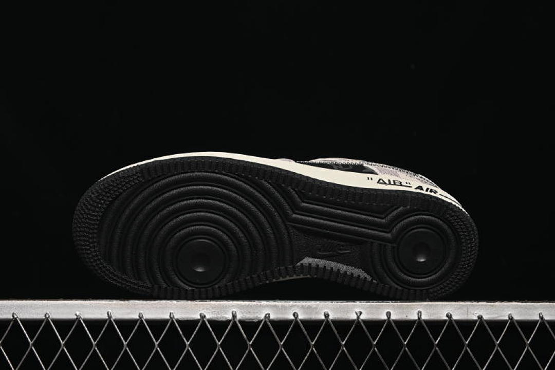 Nike [SC0601-562]-[AIR FORCE 1 07 LOW LV GREY/BLACK]-[WOMAN:36-39]-[MAN:40-45] - Image 15