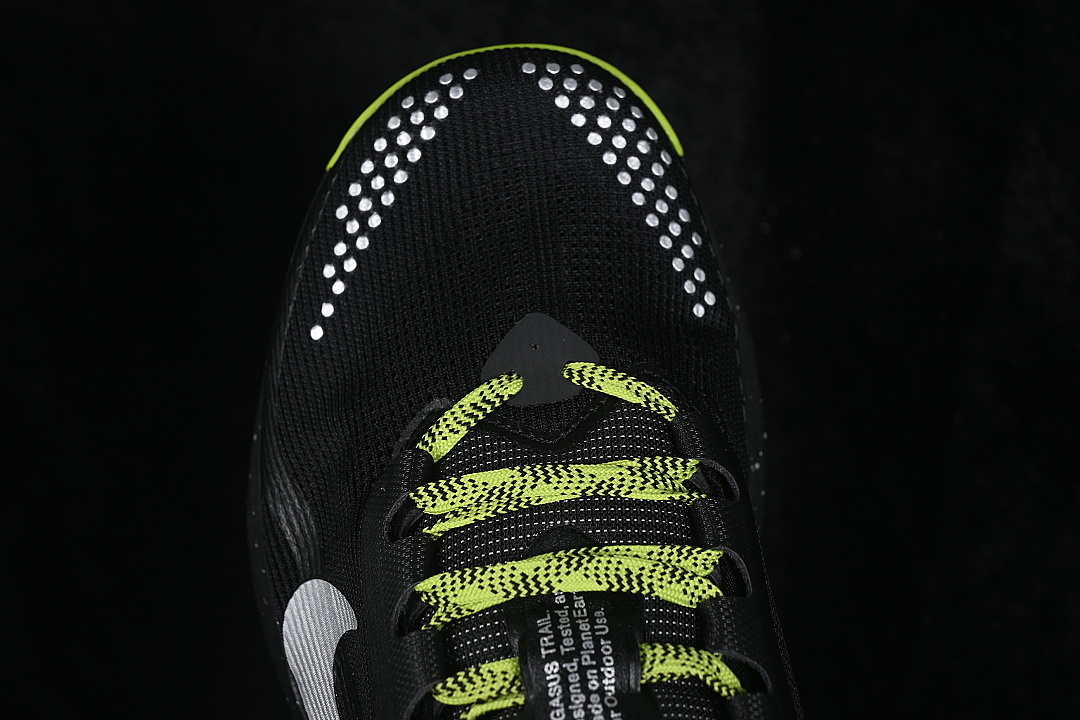 Nike [HV8116-701]-[PEGASUS TRAIL SHOCK ABSORBING RUNNING SHOES GRASS GREEN/BLACK]-[MAN:40-45] - Image 9