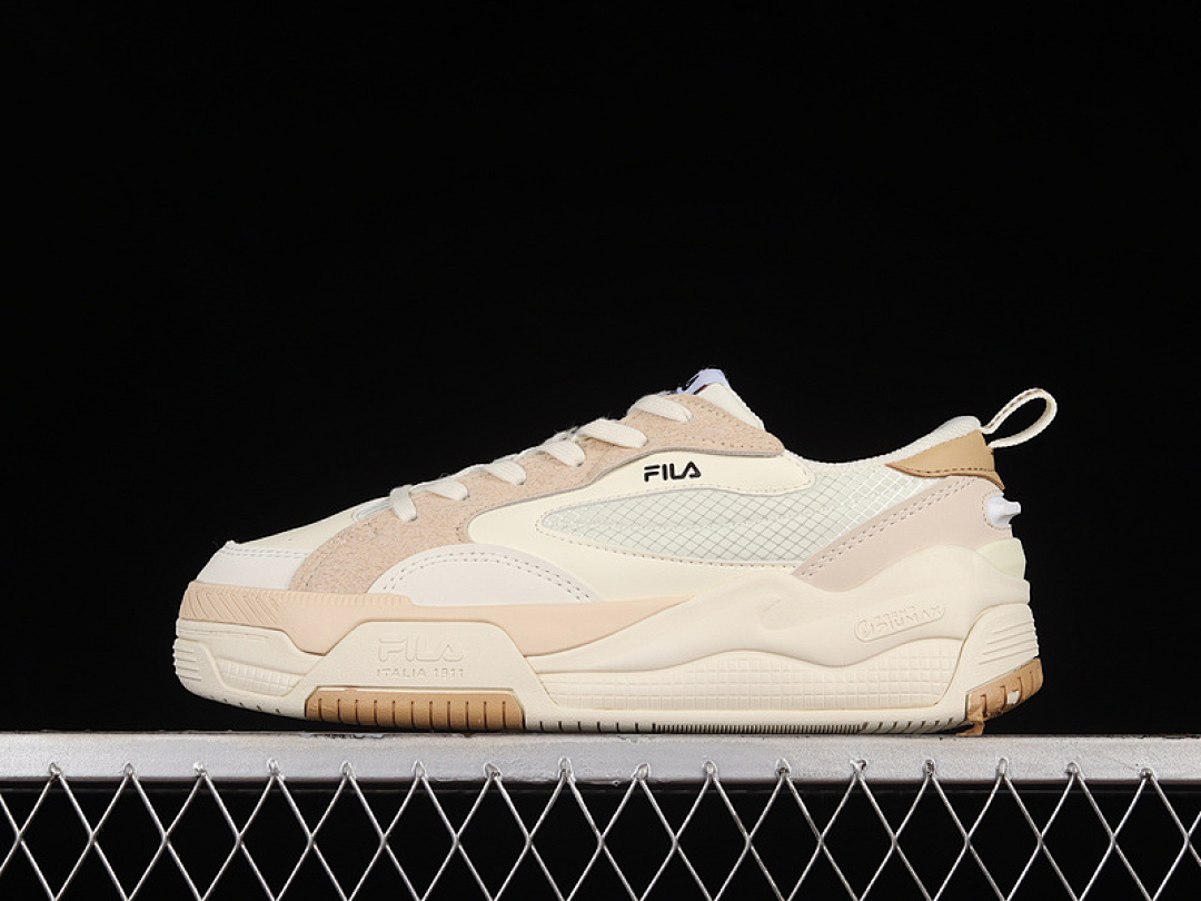 Off-White [F12W241603FWA]-[FI*LA 2022 FLAT CASUAL SHOES OFF WHITE/LIGHT KHAKI/BLACK]-[UNISEX:35.5-44], photo 1