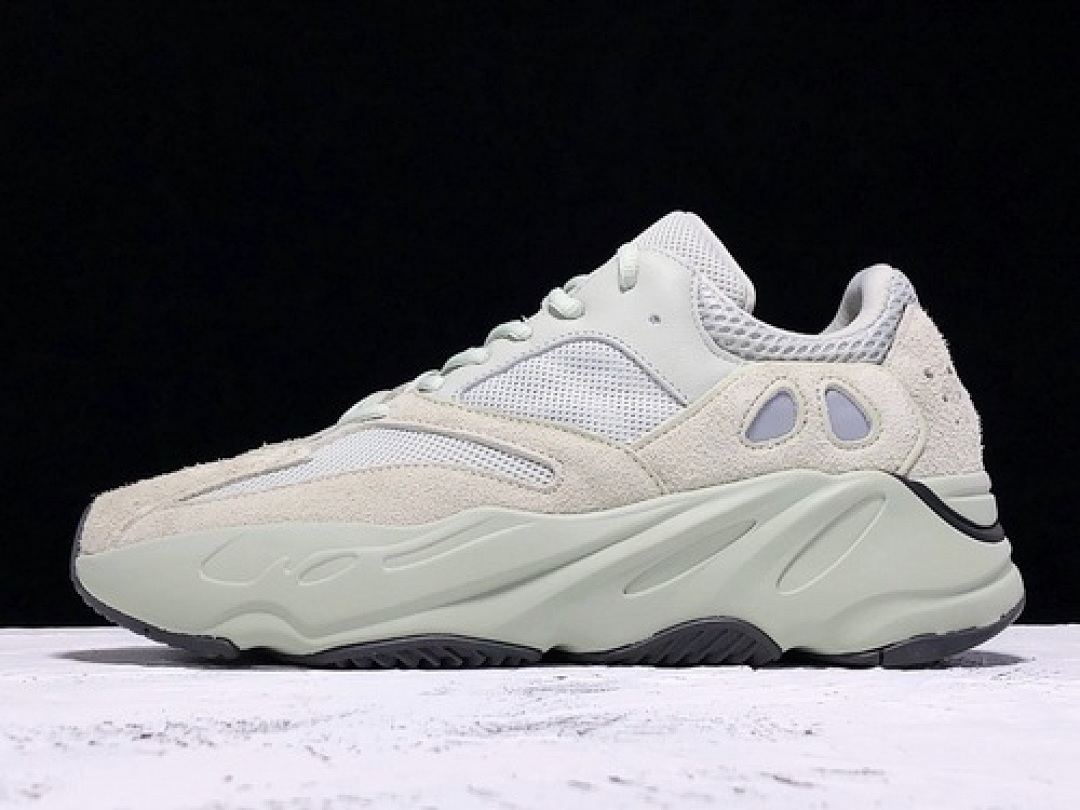 On Running [EG7487]-[OG YEEZY BOOST 700 V2 SALT SALT/SALT]-[WOMAN:36-39]-[MAN:40-48], photo 1