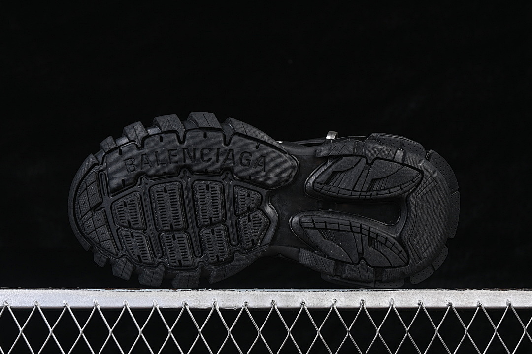 Unbranded [WTRPG1000]-[TRACK SNEAKER PIERCING BLACK/BLACK/BLACK]-[WOMAN:35-39]-[MAN:40-46] - Image 16