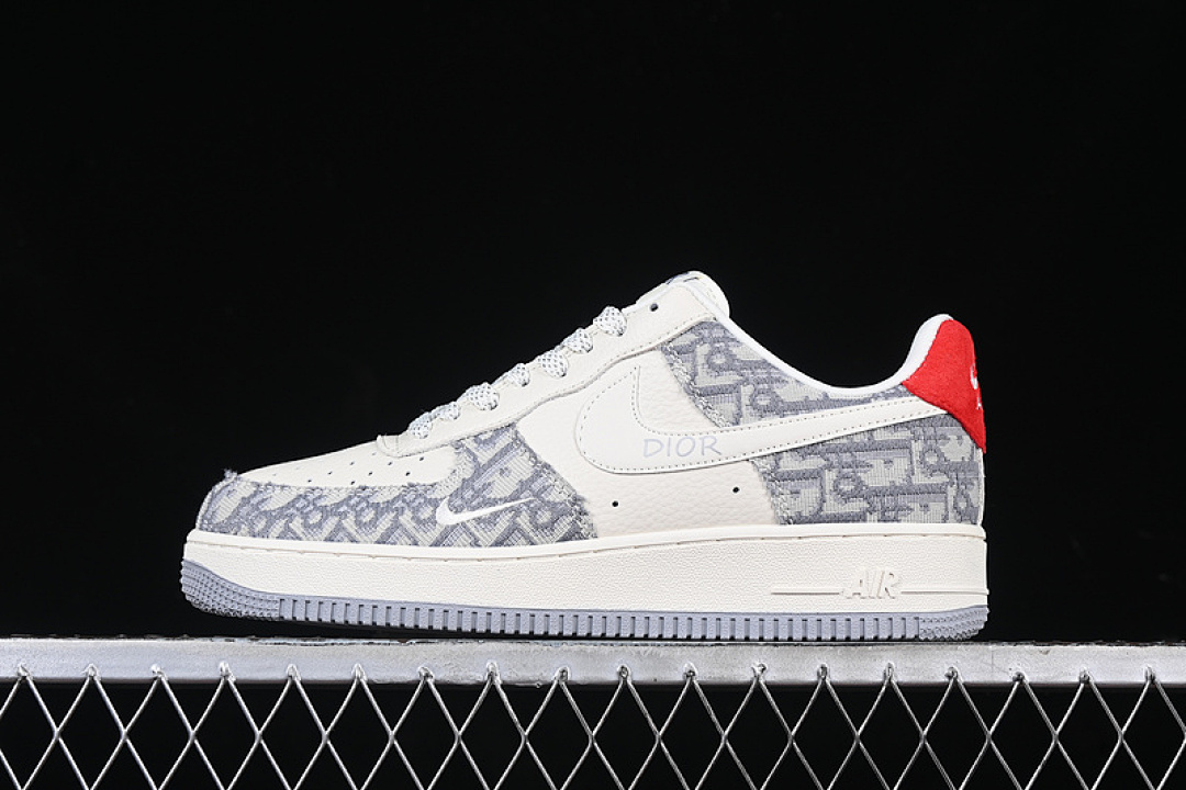 Nike [DF0188-021]-[AIR FORCE 1 07 LOW SUPREME WHITE/GREY/RED]-[WOMAN:36-39]-[MAN:40-45], photo 1