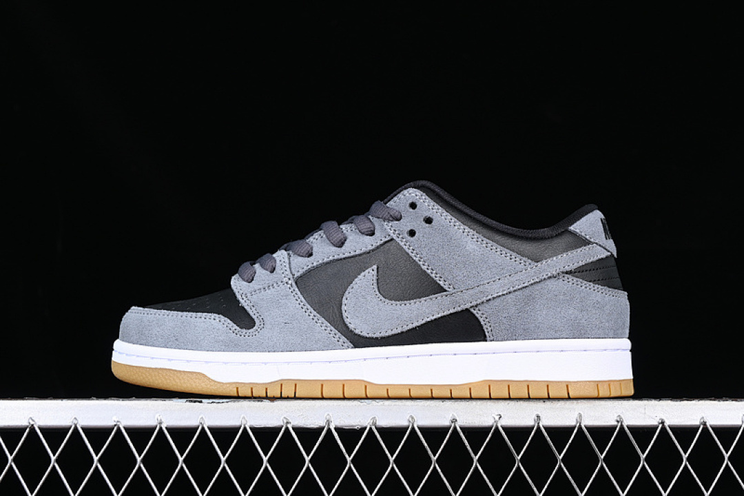 Unbranded [AR0778-001]-[SB DUNK LOW TRD DARK GREY/BLACK-WHITE]-[WOMAN:36-39]-[MAN:40-46], photo 1