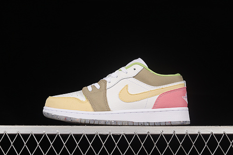 Jordan AIR Jordan 1 LOW SE WHITE/WHITE/VIVID GREEN · DJ0341-100, photo 1