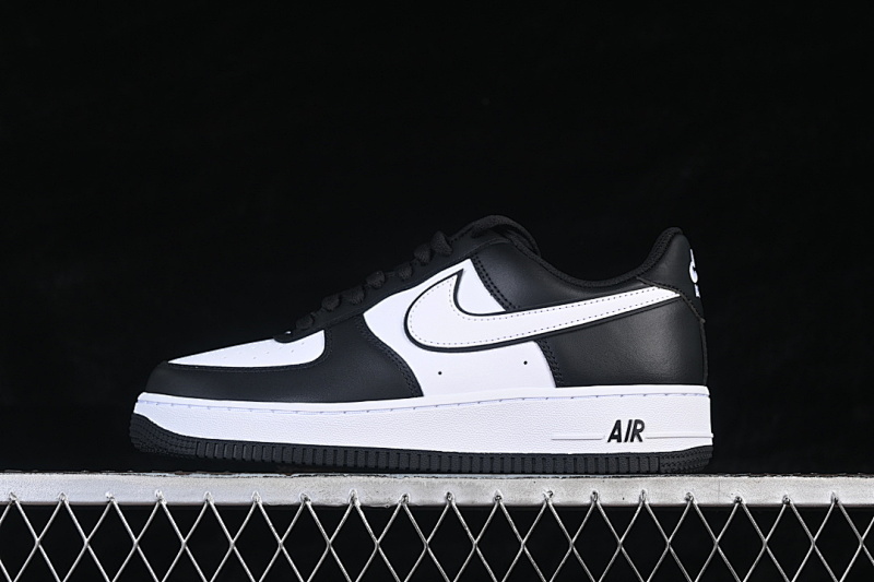 Nike Nike AIR FORCE 1 07 LOW BLACK/WHITE/BLACK · DX0788-001, photo 1