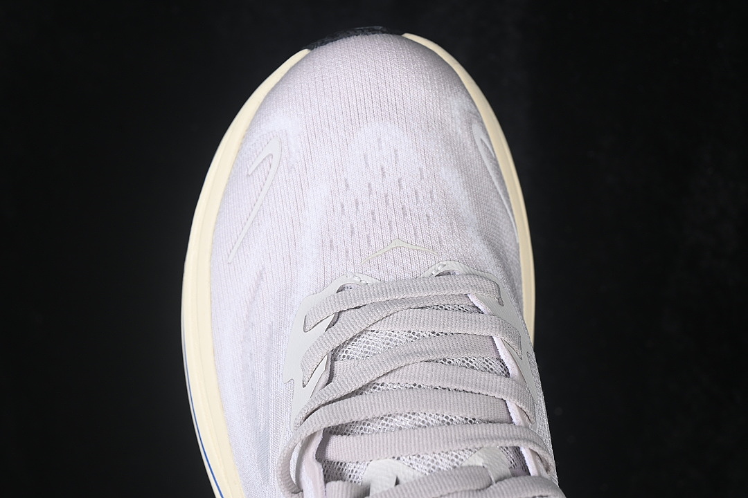 On Running [1162030 SCCV]-[ONE ONE CLIFTON 10 BREATHABLE SHOES LIGHT GRAY/BLUE]-[WOMAN:36-39]-[MAN:40-45] - Image 9