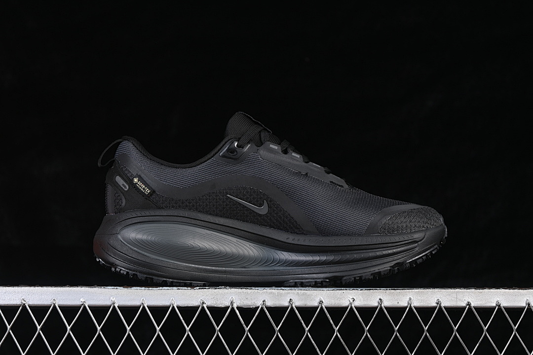 Nike [HQ7002-001]-[VOMERO 18 GORE-TEX BLACK/ANTHRACITE]-[WOMAN:36-39]-[MN:40-46] - Image 16