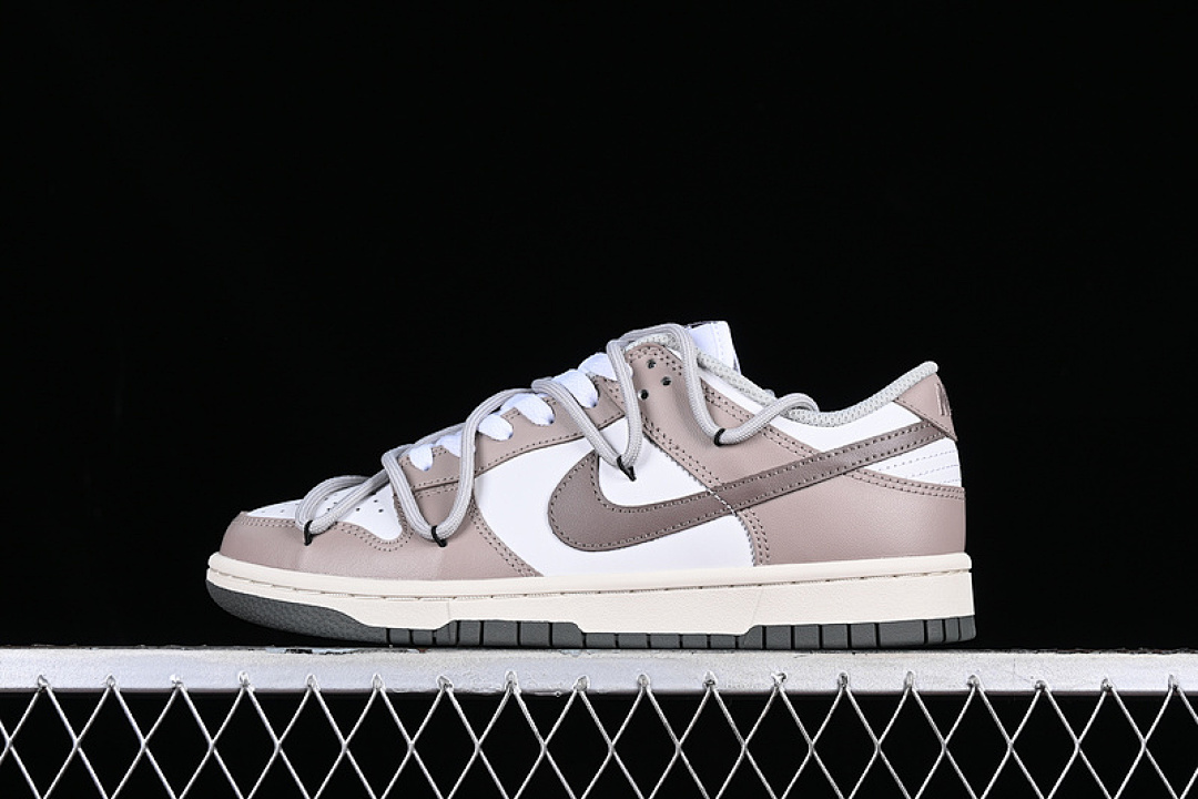 Unbranded [DD1503-117]-[DUNK LOW RETRO WHITE/BROWN]-[WOMAN:36-40], photo 1