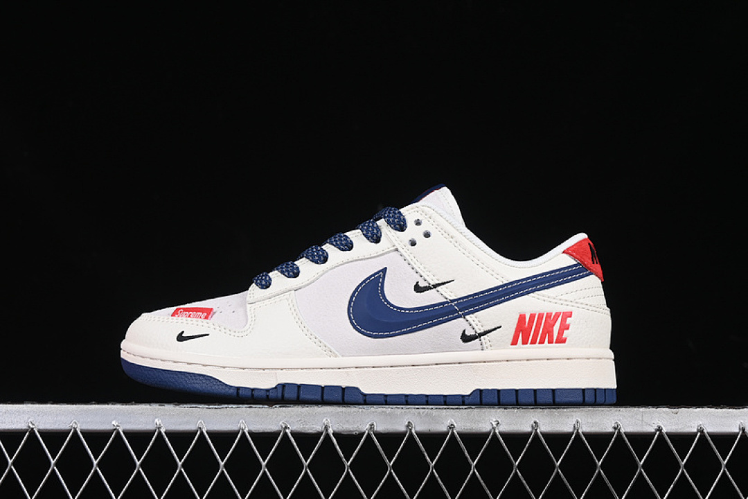Supreme [FC1688-204]-[SB DUNK LOW SUPREME OFF WHITE/BLUE/RED]-[WOMAN:36-39]-[MAN:40-45], photo 1