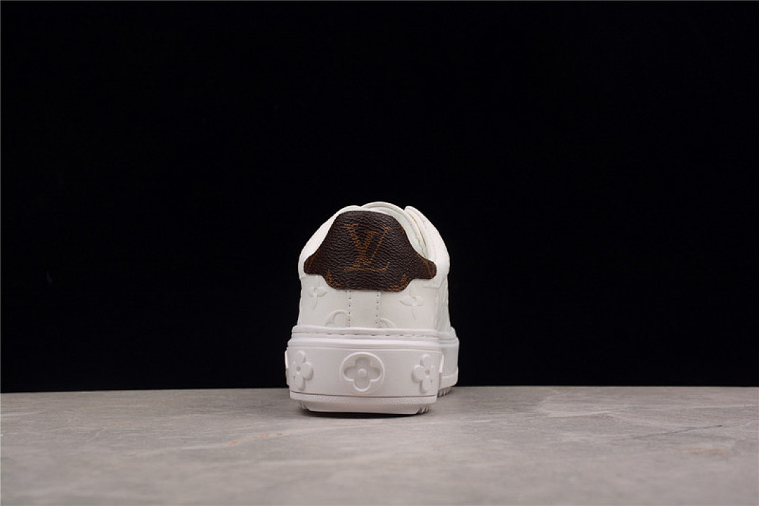 Louis Vuitton [L*V RIVOLI SNEAKERS WHITE/WHITE/BLACK]-[WOMAN:35-39] - Image 13