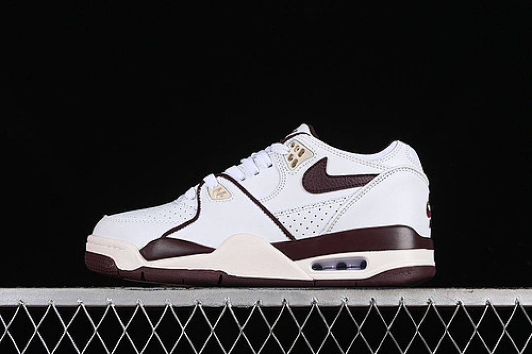 AIR FLIGHT 89 LOW WHITE/BURGUNDY CRUSH/PHANTOM · FQ8256-100, photo 1
