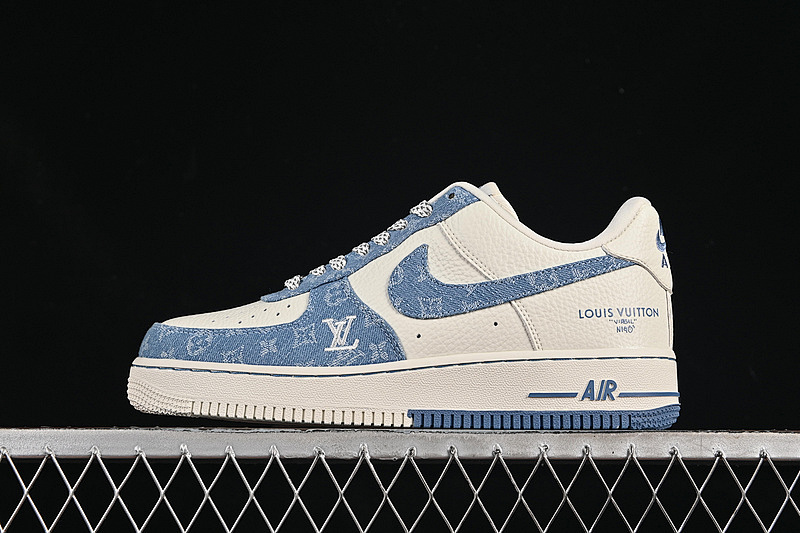 Nike Nike AIR FORCE 1 07 LOW LV WHITE/BLUE · SC0601-555, photo 1