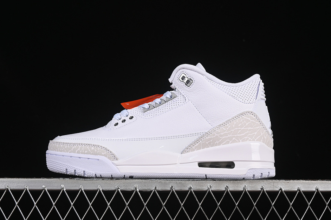 Jordan AIR Jordan 3 RETRO PURE MONEY WHITE/METALLIC SILVER · CT8532-111, photo 1