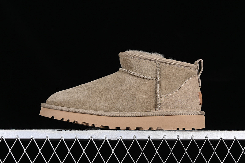 UGG UGG CLASSIC ULTRA MINI BROWN/BLACK · 1116109, photo 1