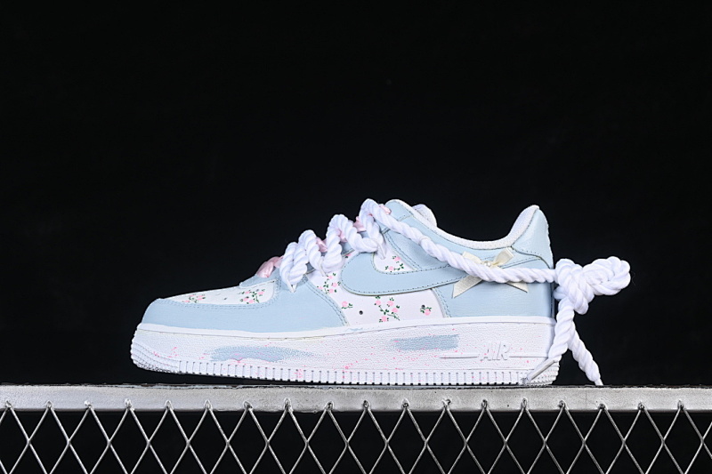 Nike Nike AIR FORCE 1 07 LOW WHITE/BLUE/PINK · DH2920-121, photo 1