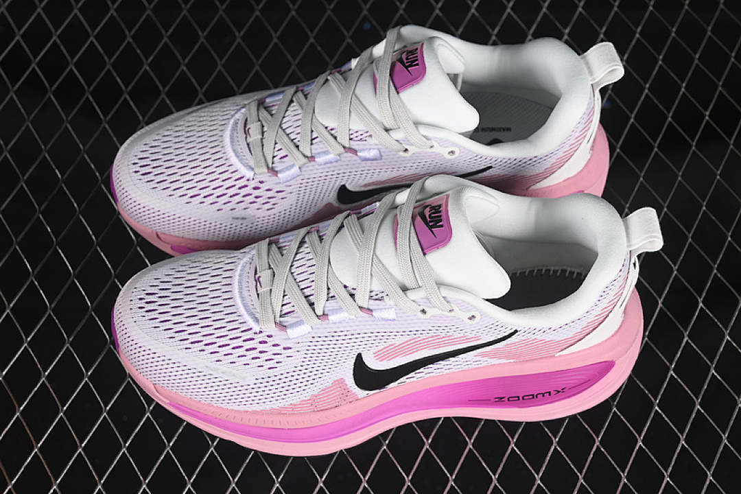 Nike [HM6804-105]-[AIR ZOOM VOMERO 18 SUMMIT WHITE/ELEMENTAL PINK/RED PLUM/BLACK]-[WOMAN:35.5-40] - Image 13