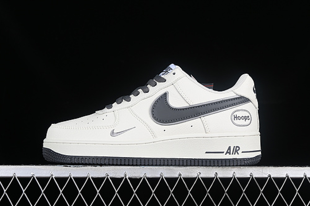 Nike [HP2369-010]-[AIR FORCE 1 07 LOW HOOPS WHITE/GREY]-[WOMAN:36-39]-[MAN:40-45], photo 1