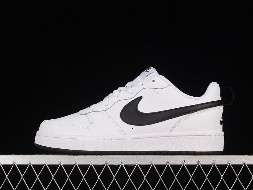 Unbranded [BQ5448-104]-[COURT BOROUGH LOW 2 WHITE/WHITE/BLACK]-[WOMAN:36-39]-[MAN:40-45], photo 1