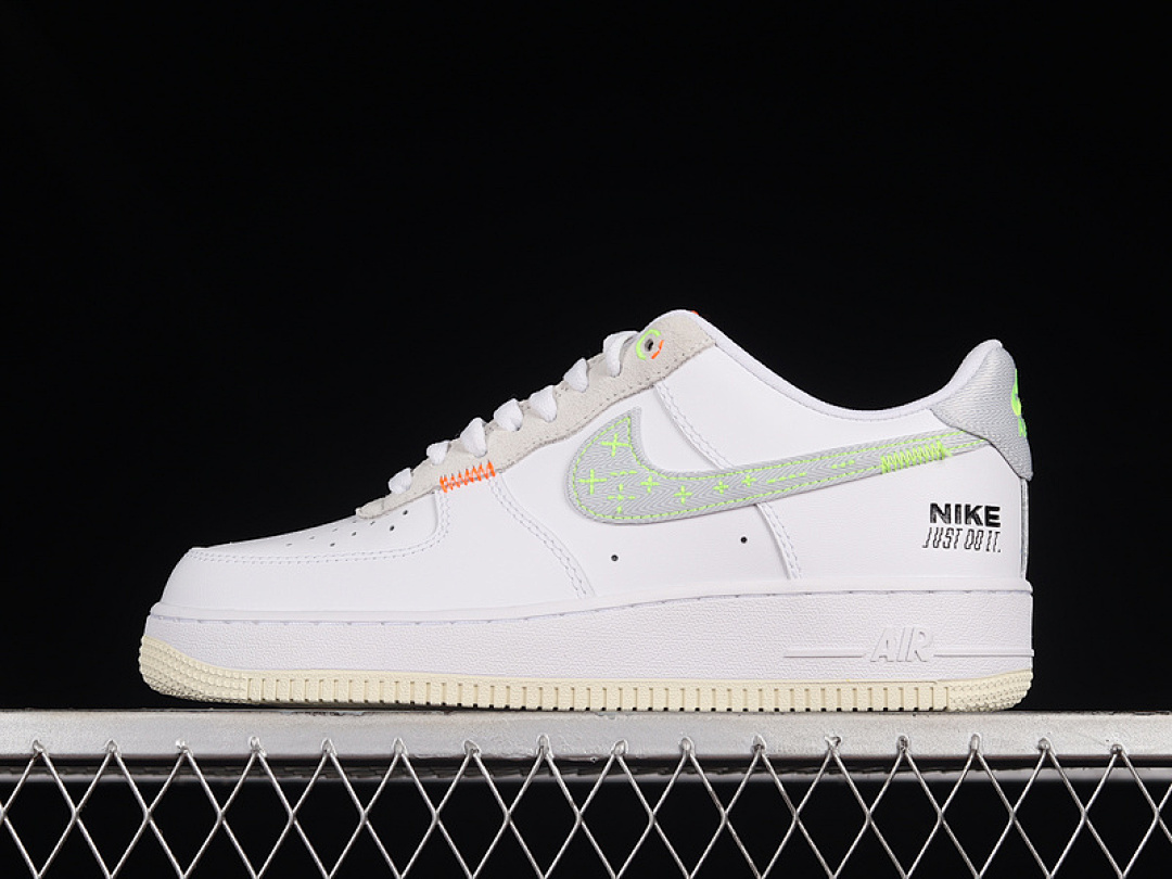 Nike Nike AIR FORCE 1 LOW 07 WHITE/LIGHT GREY/GREEN · FB1853-111, photo 1