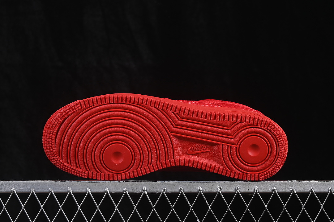 Nike [IB6836-600]-[AIR FORCE 1 07 LOW CASUAL SNEAKERS RED/REDNESS]-[WOMAN:35.5-39]-[MAN:40-45] - Image 14