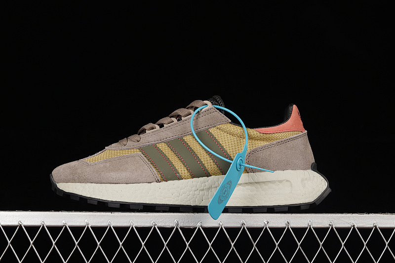 RETROPY E5 SHOES SESAME/LEGACY GREEN/CHALKY BROWN · GX2169, photo 1