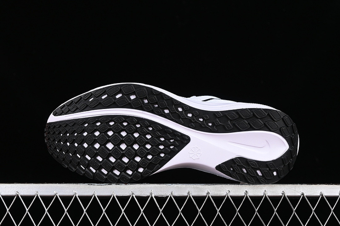 Nike [HF1537-100]-[AIR ZOOM PEGASUS 41 WHITE/BLACK]-[WOMAN:36-39]-[MAN:40-45] - Image 15