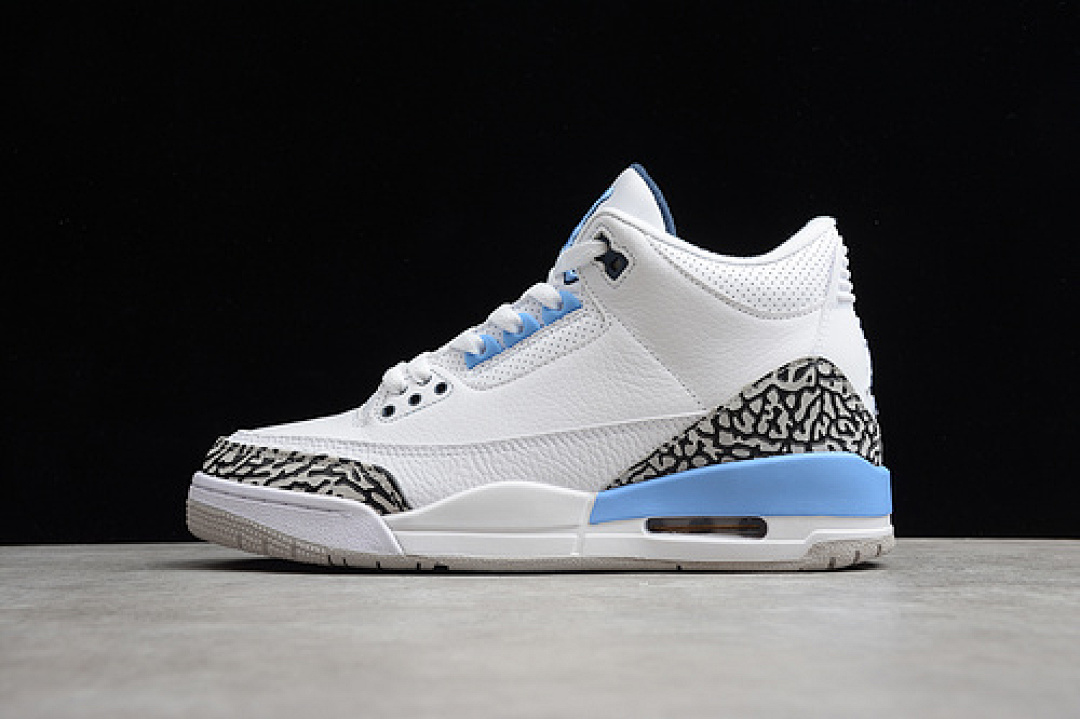 Jordan [CT8532-104]-[ST AIR JORDAN 3 RETRO UNC WHITE/VALOR BLUE-TECH GRAY]-[MAN:40-47.5], photo 1