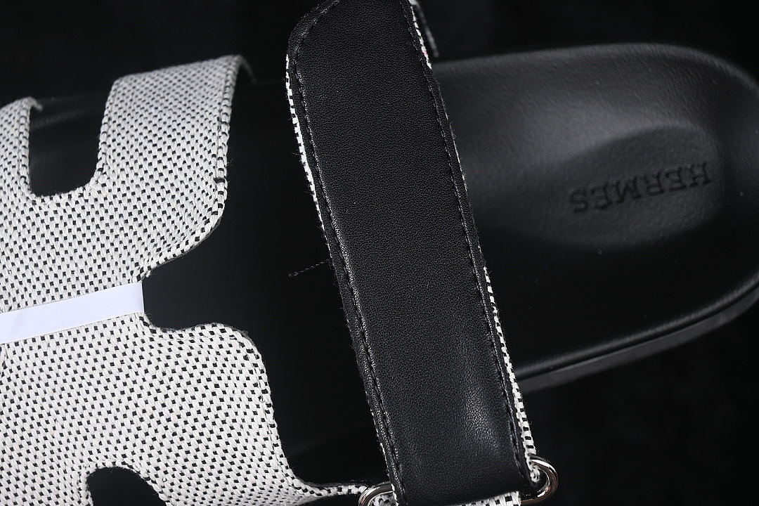 Chanel [CHYPRE FLAT BOTTOMED ONE SHOULDER SLIPPERS BLACK/GREY]-[WOMAN:35-39]-[MAN:40-46] - Image 7