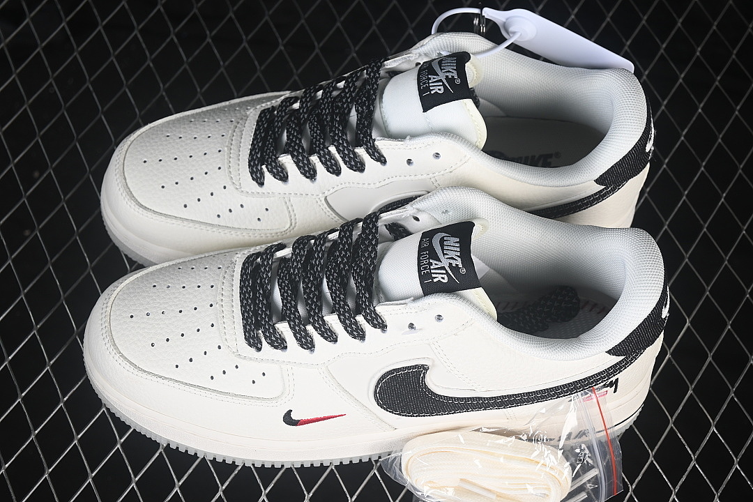 Nike [DN9688-105]-[AIR FORCE 1 07 LOW CASUAL SNEAKERS WHITE/BLACK/WHITE]-[WOMAN:36-39]-[MAN:40-45] - Image 11