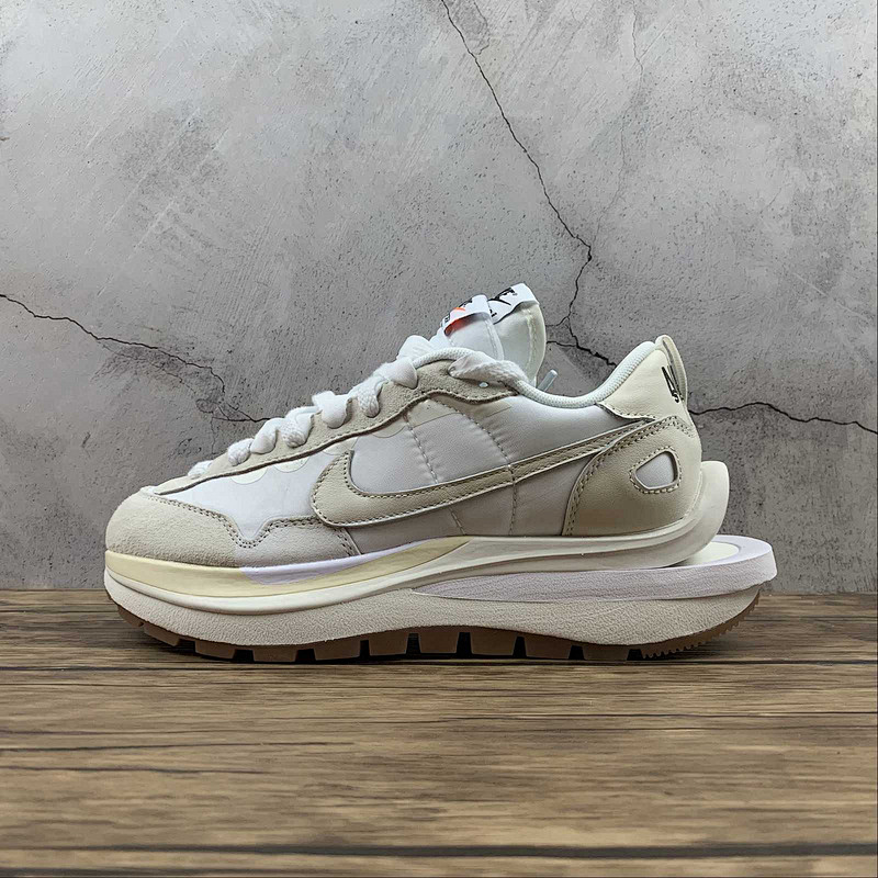 Sacai Sacai X VAPORWAFFLE SAIL WHITE/WHITE/GUM · DD1875-100, photo 1