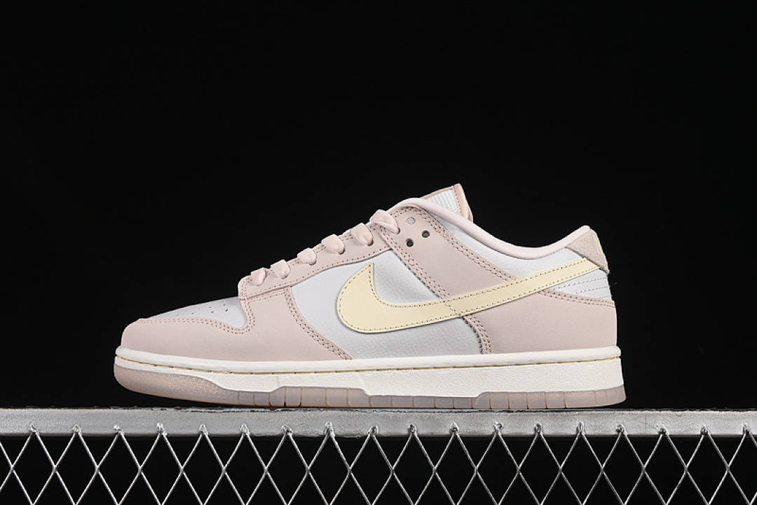 Unbranded [FB7901-601]-[SB DUNK LOW WHITE/PINK/YELLOW]-[WOMAN:35.5-39]-[MAN:40-47.5], photo 1