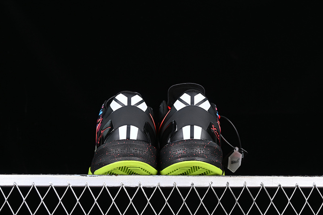 Nike [555086-060]-[KOBE 8 SYSTEM BLACK/ORANGE/GREEN/RED]-[MAN:40-46] - Image 14