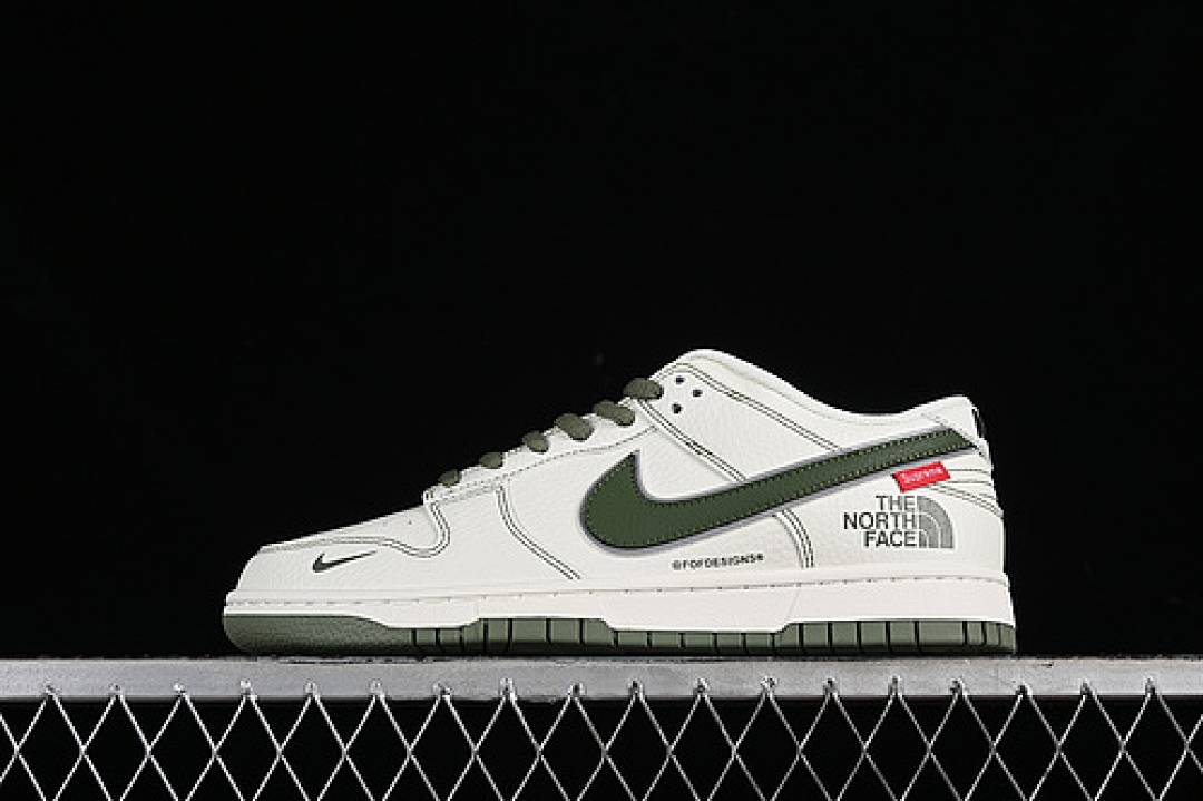 Supreme [BM0234-505]-[SB DUNK LOW SUPREME X THE NORTH FACE WHITE/GREEN]-[WOMAN:36-39]-[MAN:40-45], photo 1