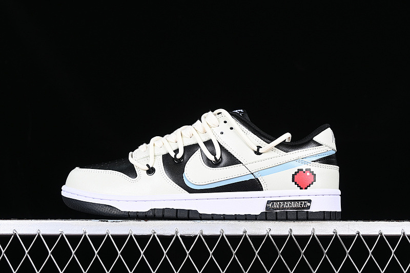 Nike DUNK LOW SB WHITE/BLACK/BLUE · CW1590-100, photo 1