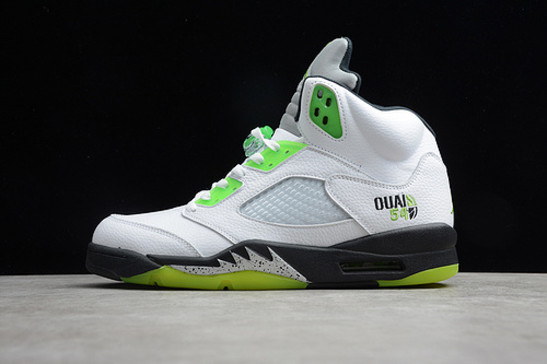 Jordan [467827-105]-[GZ AIR JORDAN 5 RETRO QUAI 54 WHITE/BLACK-METALLIC SILVER-RADIANT (GREEN]), photo 1