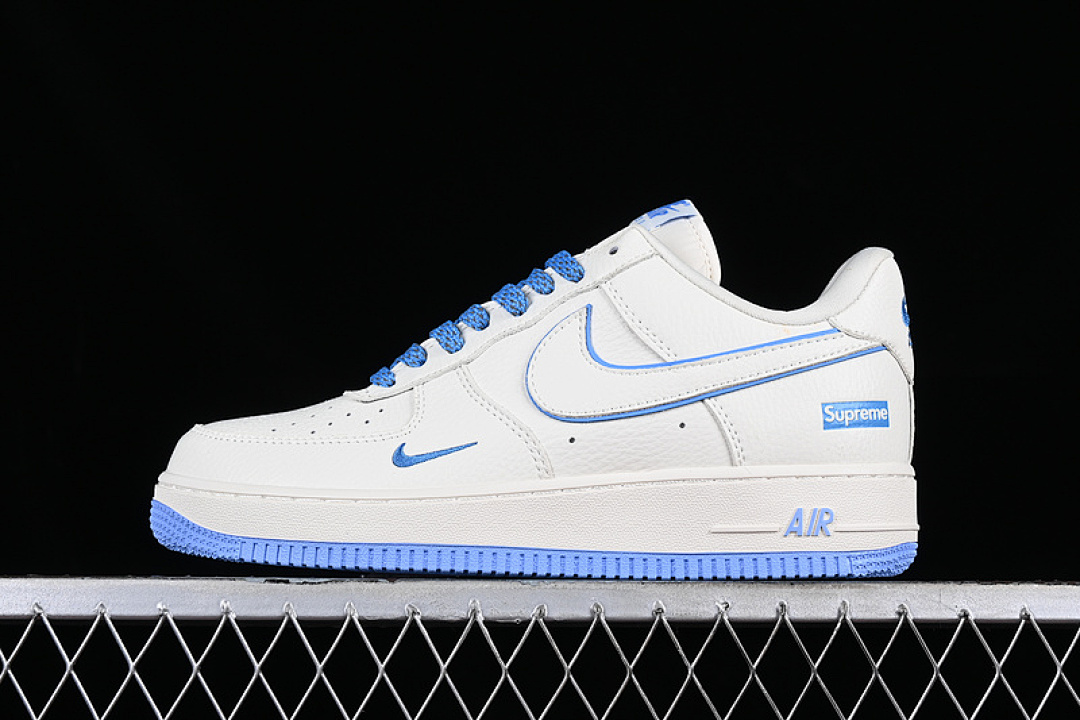 Nike Nike AIR FORCE 1 07 LOW WHITE/BLUE · AE1686-111, photo 1