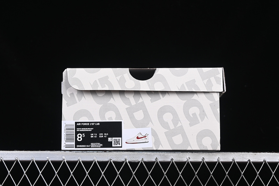 Nike [DM6688-047]-[AIR FORCE 1 07 LOW WHITE/GREY/RED]-[WOMAN:36-39]-[MAN:40-45] - Image 12