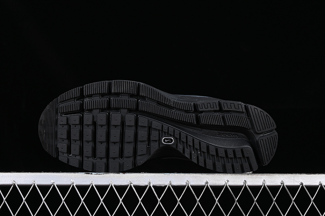 Nike [AQ6219-007]-[AIR ZOOM PEGASUS 26X BLACK/GREY]-[MAN:39-45] - Image 15