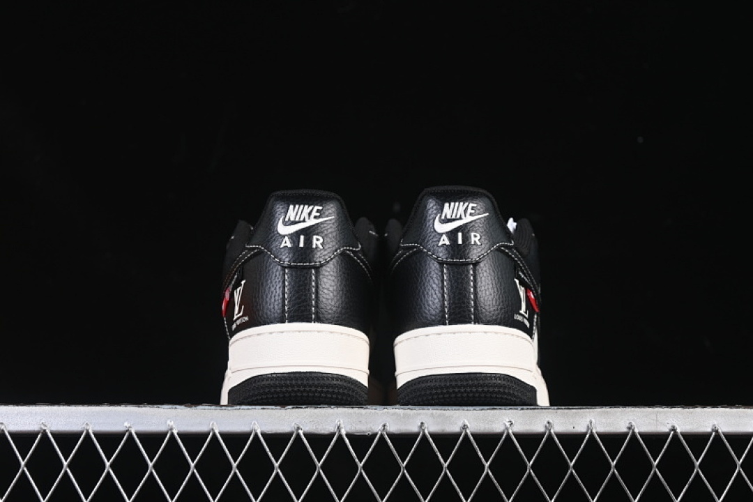 Nike [MZ9588-813]-[AIR FORCE 1 07 LOW WHITE/BLACK]-[WOMAN:36-39]-[MAN:40-45] - Image 14