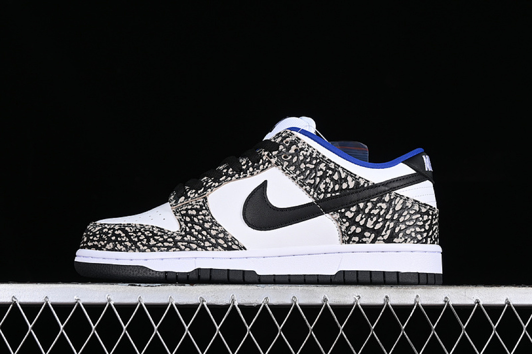 Supreme [304292-001]-[SUPREME X DUNK LOW PRO SB WHITE/BLACK-CEMENT GREY]-[WOMAN:36-39]-[MAN:40-47.5], photo 1