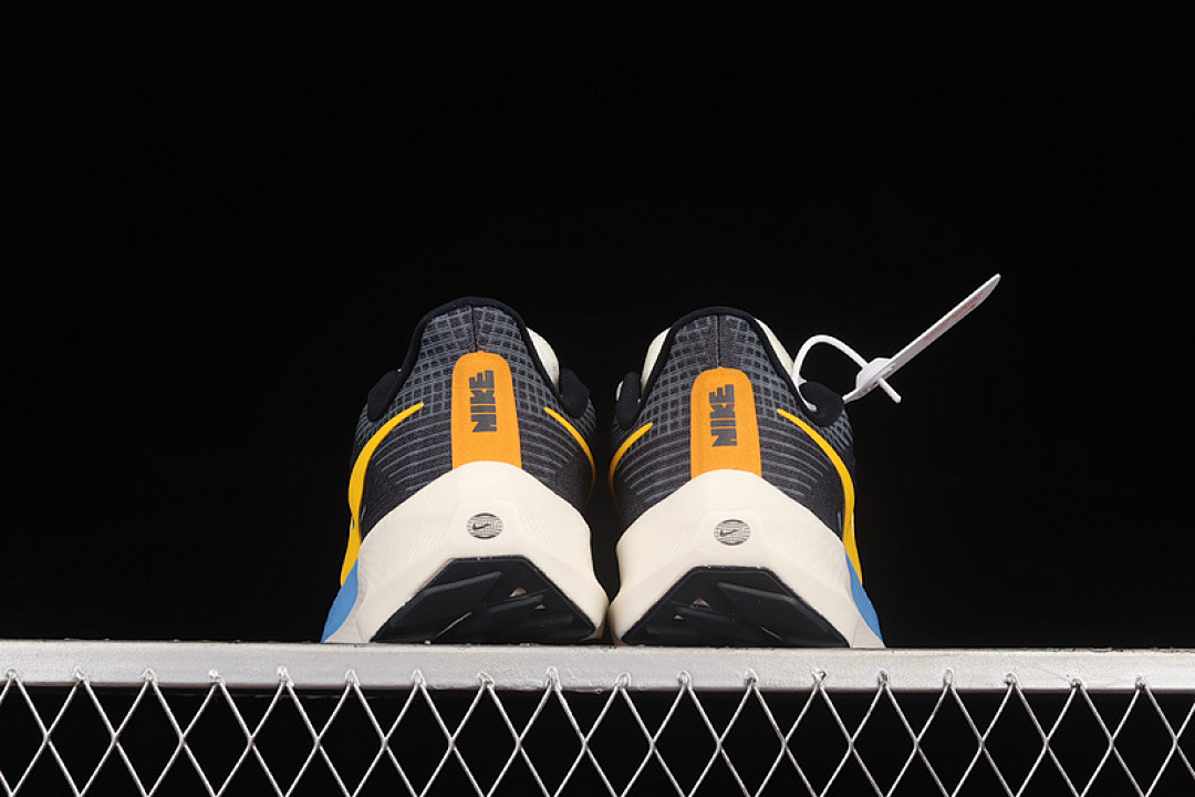 Nike [DO9580-400]-[AIR ZOOM PEGASUS 39 NAVY BLUE/YELLOW/WHITE]-[MAN:39-45] - Image 14