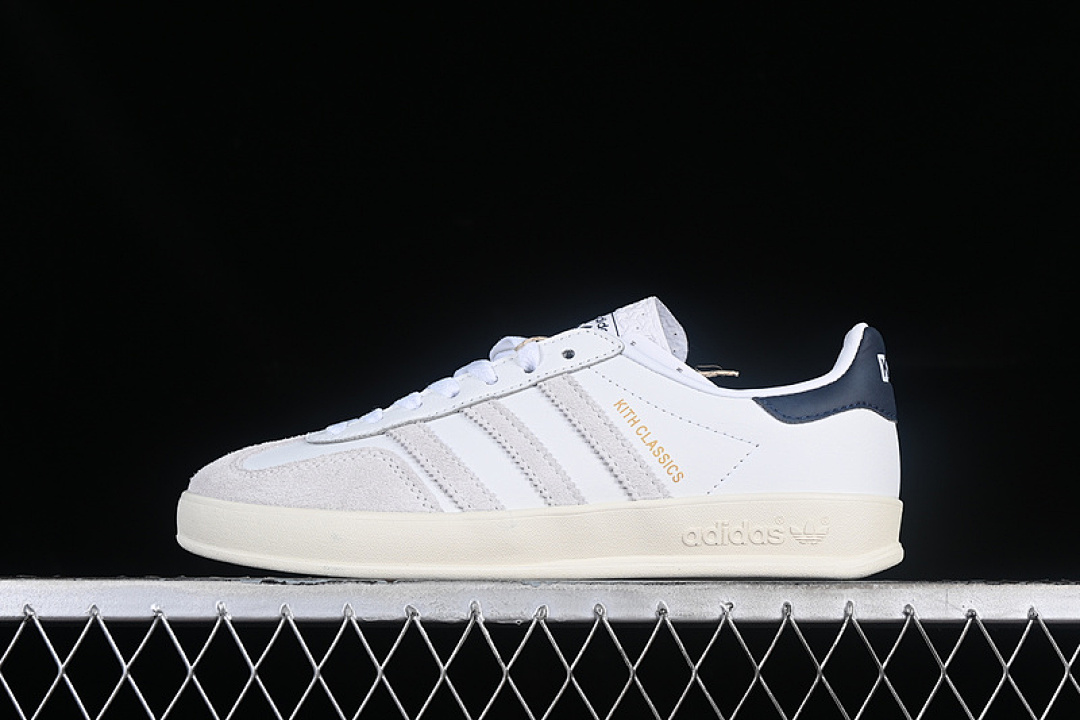 Kith [IE2572]-[KITH X GAZELLE INDOOR CLASSICS PROGRAM NAVY WHITE/COLLEGIATE NAVY/OFF-WHITE], photo 1