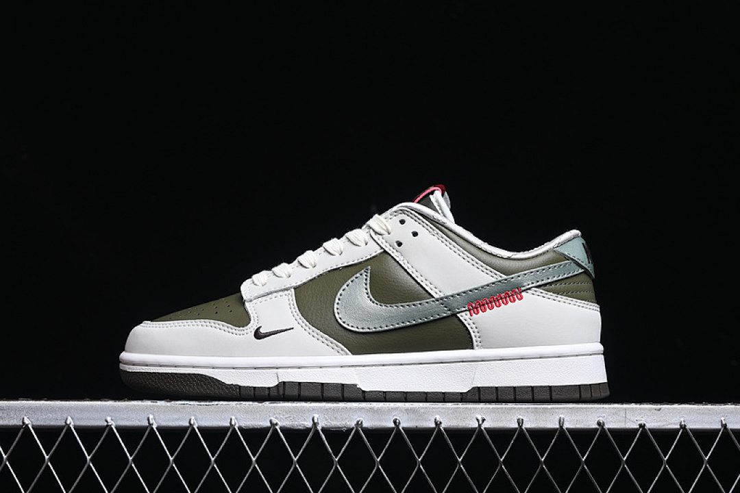 Unbranded [HV5980-231]-[DUNK LOW SB YEAR OF THE SNAKE MEDIUM OLIVE/JADE HORIZON/SAIL/IRONSTONE/RED], photo 1