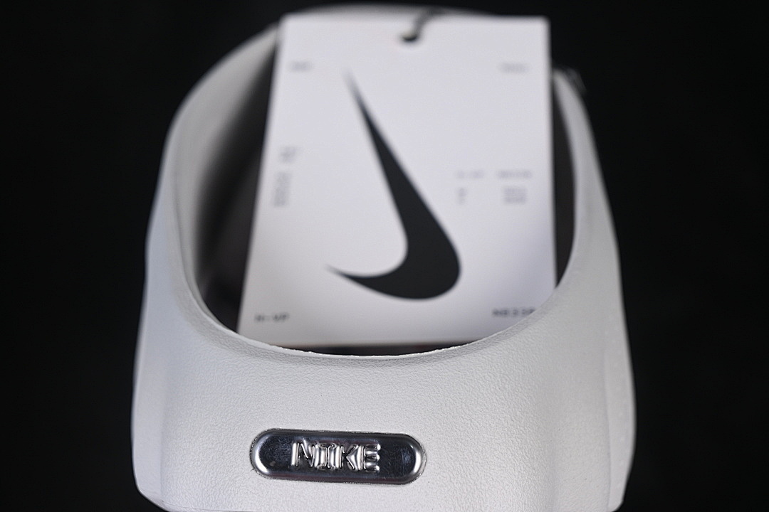Unbranded [HQ4307-003]-[MIND 001 SLIDE GREY/CHROME/HYPER CRIMSON/BLACK]-[WOMAN:36-38.5]-[MAN:40-47.5] - Image 6