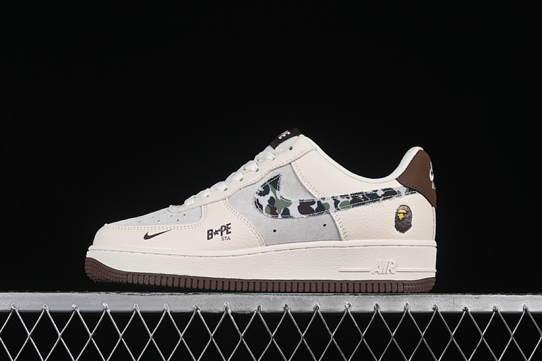 Nike Nike AIR FORCE 1 07 LOW WHITE/GREY/BROWN · DF0188-030, photo 1