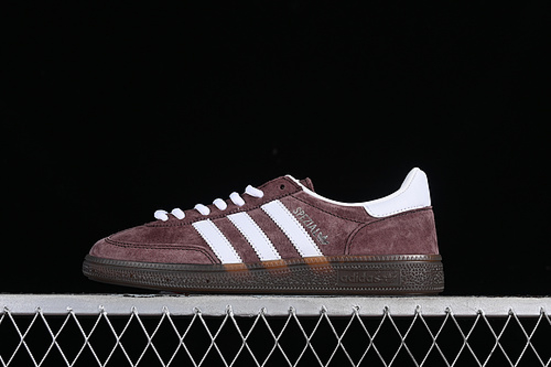 Unbranded [IF8914]-[HANDBALL SPEZIAL SHADOW BROWN/CLOUD WHITE/GUM]-[WOMAN:35-39]-[MAN:40-45], photo 1