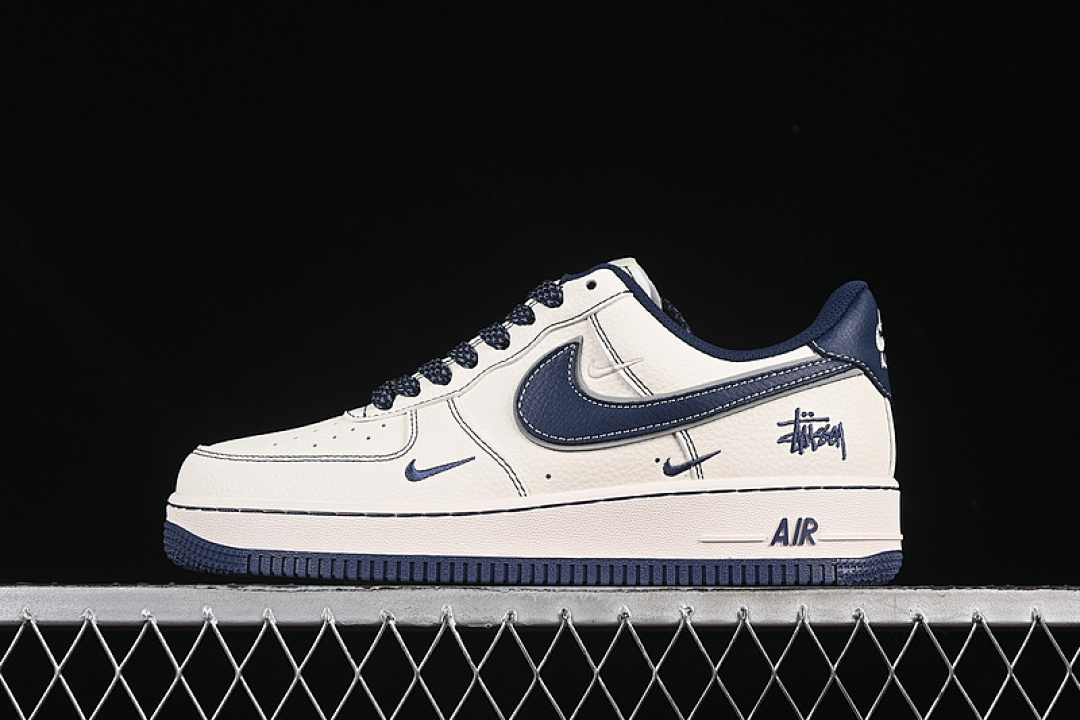Nike [HH7518-061]-[AIR FORCE 1 07 LOW WHITE/BLUE]-[WOMAN:36-39]-[MAN:40-45] - Image 2