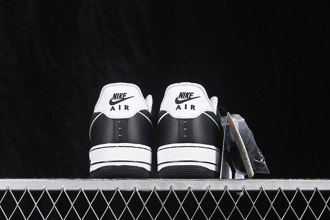 Nike [IM6643-010]-[AIR FORCE 1 07 LOW CASUAL SNEAKERS BLACK/WHITE]-[WOMAN:36-39]-[MAN:40-45] - Image 13